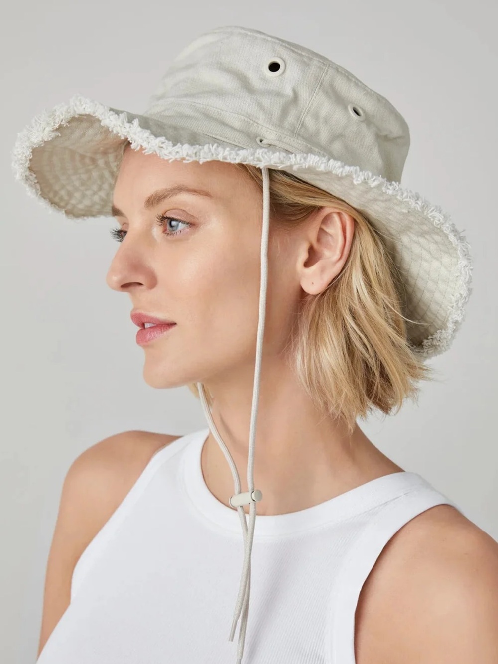 NWT Tilley T3 Fringe Wanderer Hat